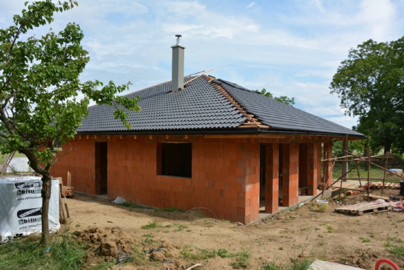 Realizácie / Rodinný dom - hrubá stavba, Hrašovík, 2015