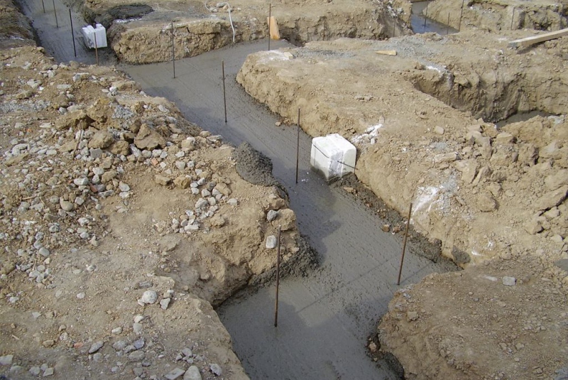 Projekty / Rodinný dom - hrubá stavba, Rozhanovce, 2012