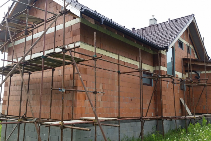Projekty / Rodinný dom - hrubá stavba, zateplenie, Košice, Lorin