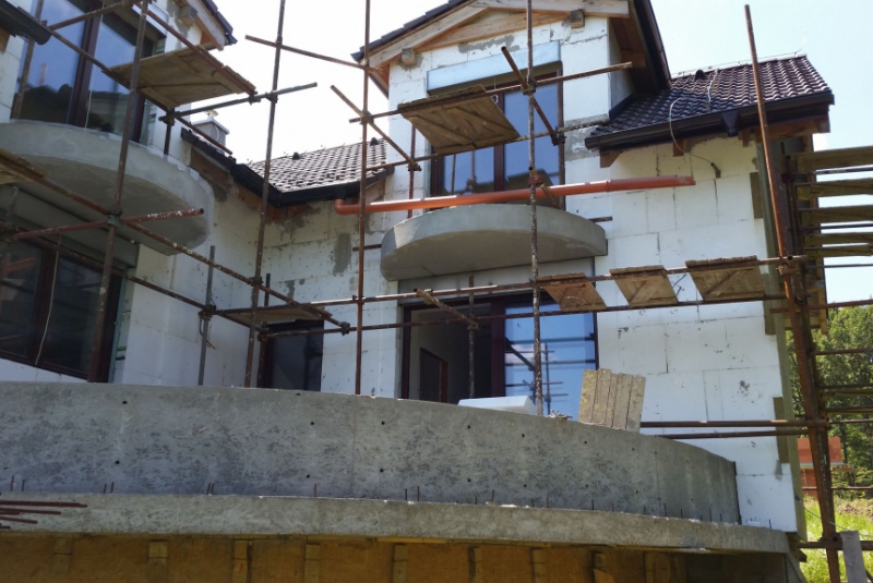 Projekty / Rodinný dom - hrubá stavba, zateplenie, Košice, Lorin