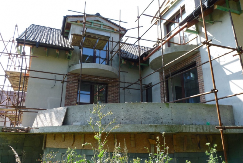 Projekty / Rodinný dom - hrubá stavba, zateplenie, Košice, Lorin