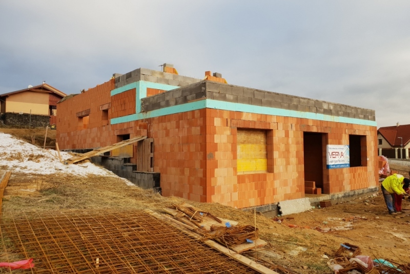 Realizácie / Rodinný dom - hrubá stavba, Košice Lorinčík 2018-20