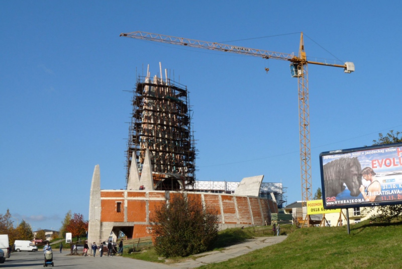 Projekty / Kostol a fara KVP, Košice, 2000-2012