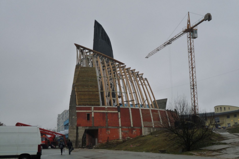 Projekty / Kostol a fara KVP, Košice, 2000-2012