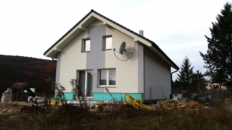 105 - Rodinný dom - zateplenie a omietnutie, Bukovec, 2014