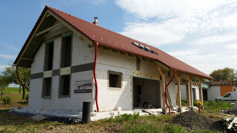 92 - Rodinný dom - hrubá stavba,  Rozhanovce, 2013